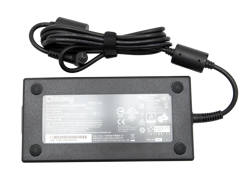     X-Series Poweradaptor 200W 19v